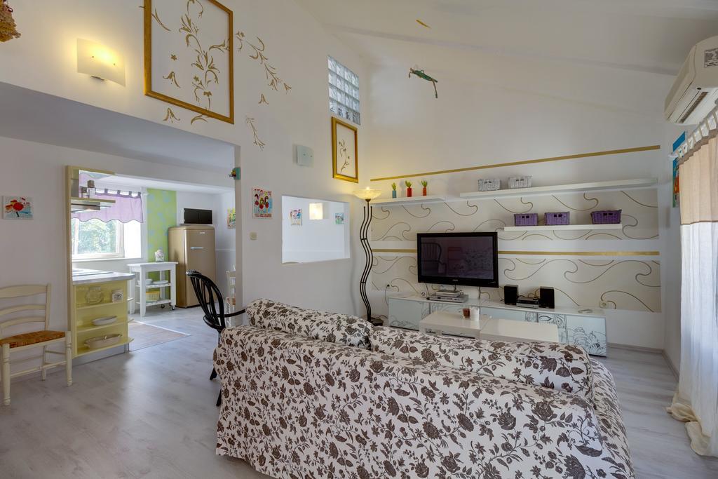 Apartments Mandarina Mali Lošinj Exteriér fotografie
