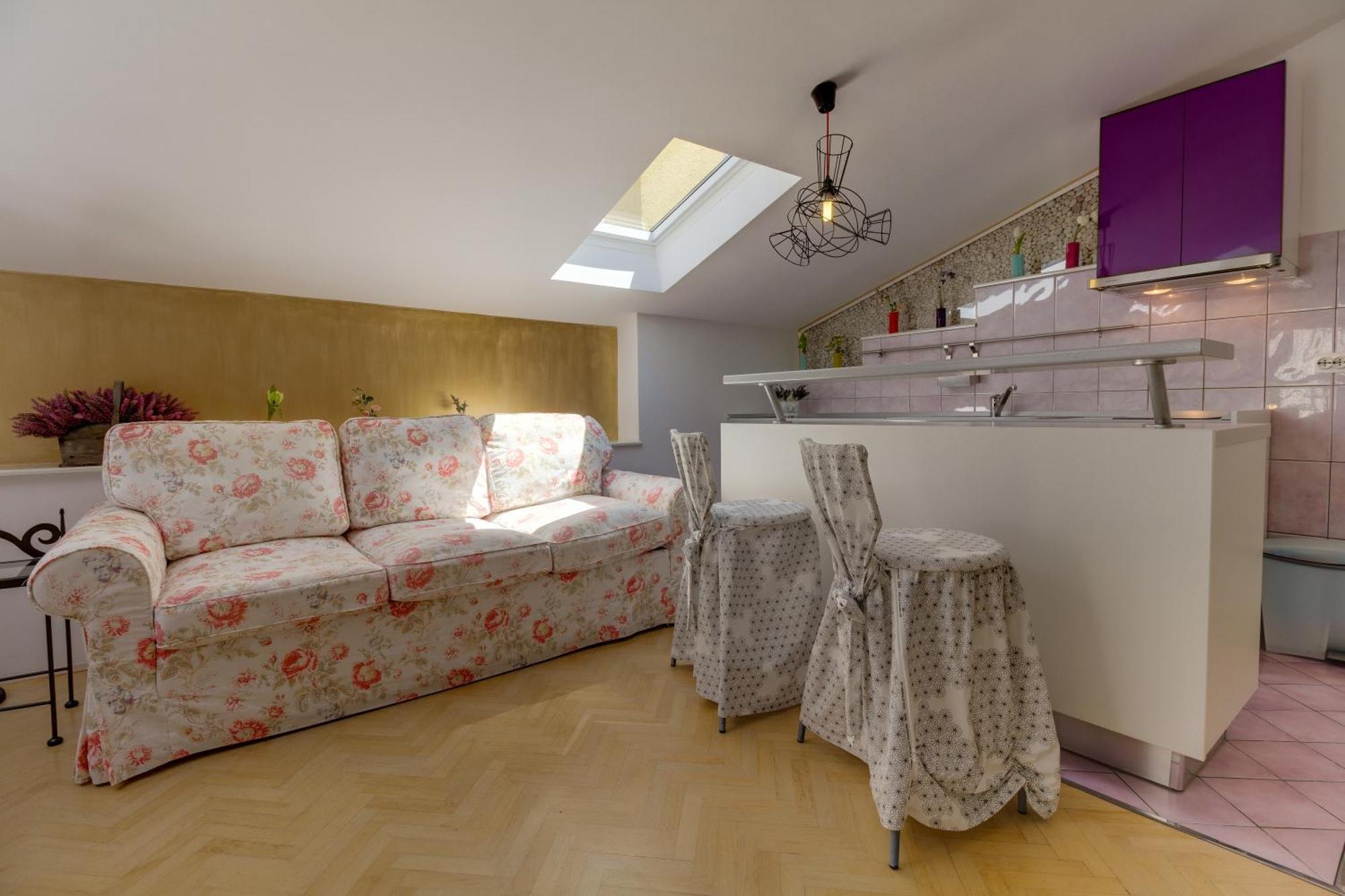 Apartments Mandarina Mali Lošinj Pokoj fotografie
