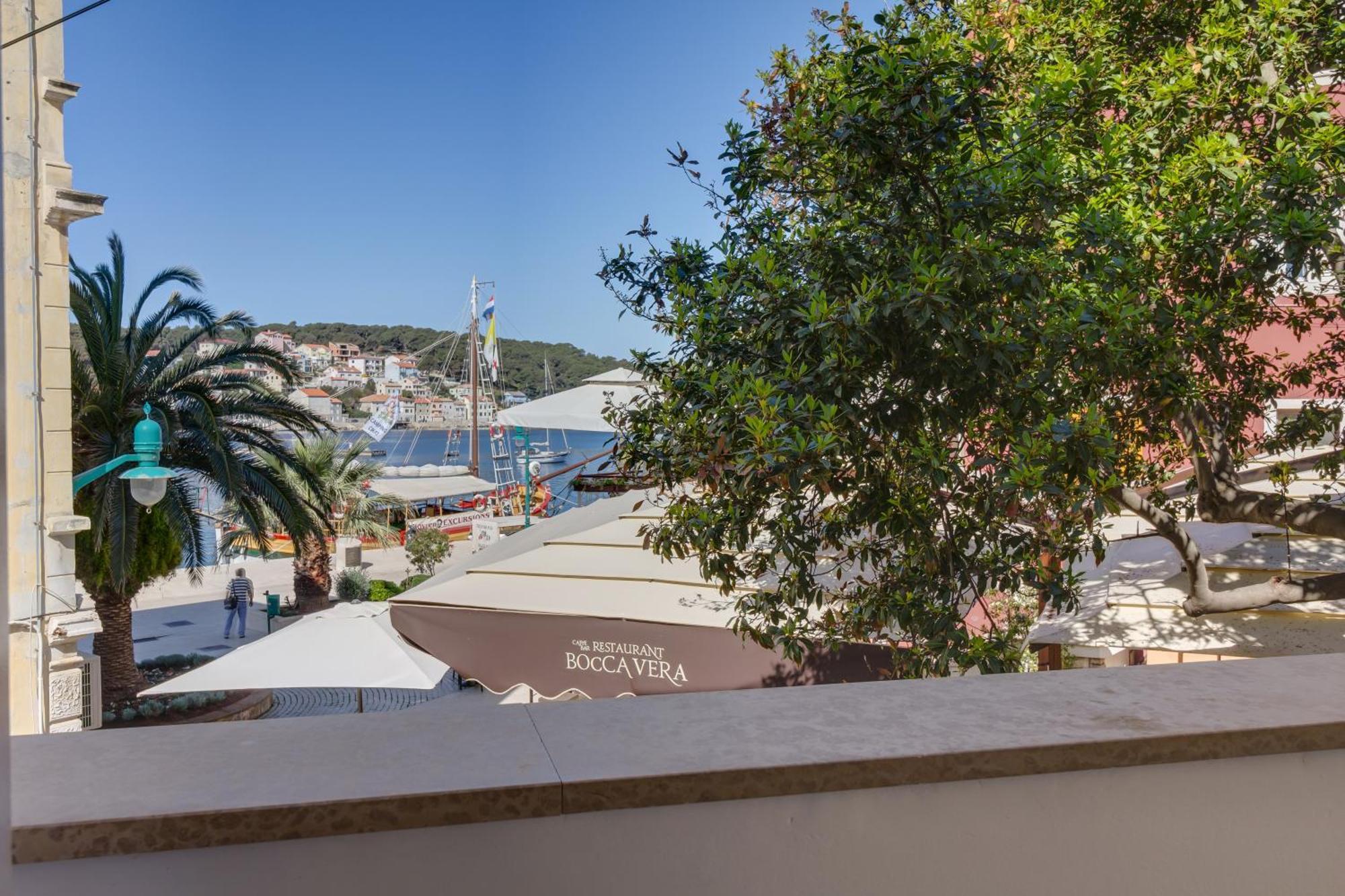 Apartments Mandarina Mali Lošinj Pokoj fotografie