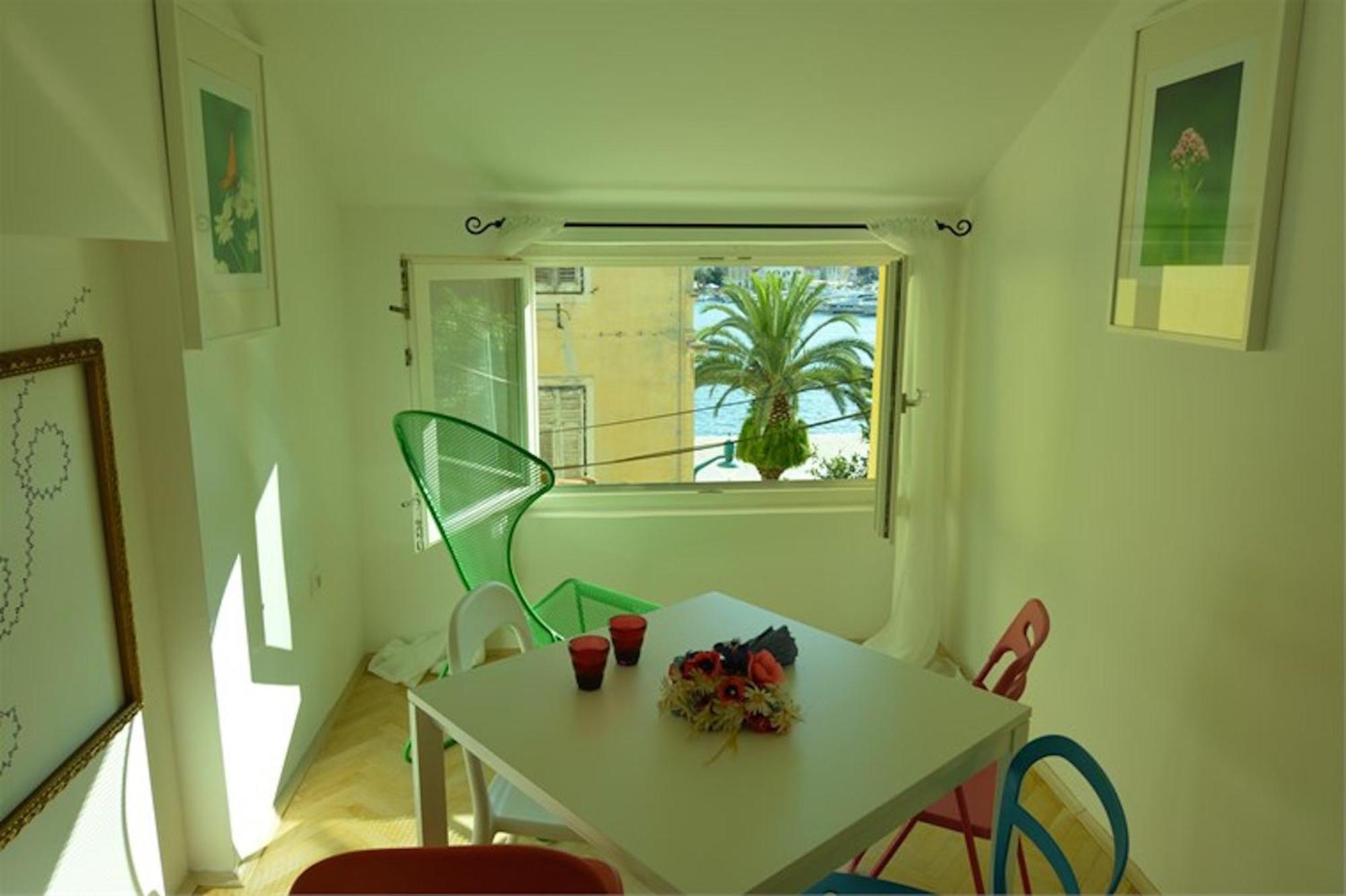Apartments Mandarina Mali Lošinj Pokoj fotografie