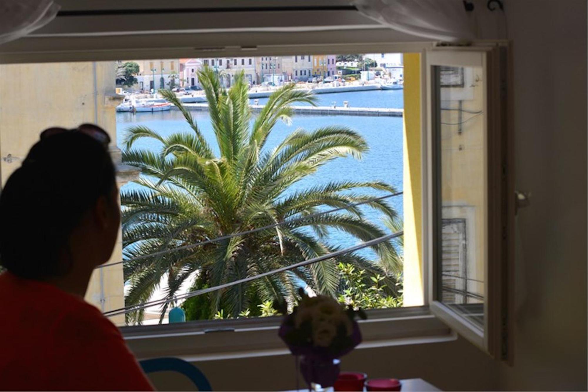 Apartments Mandarina Mali Lošinj Pokoj fotografie