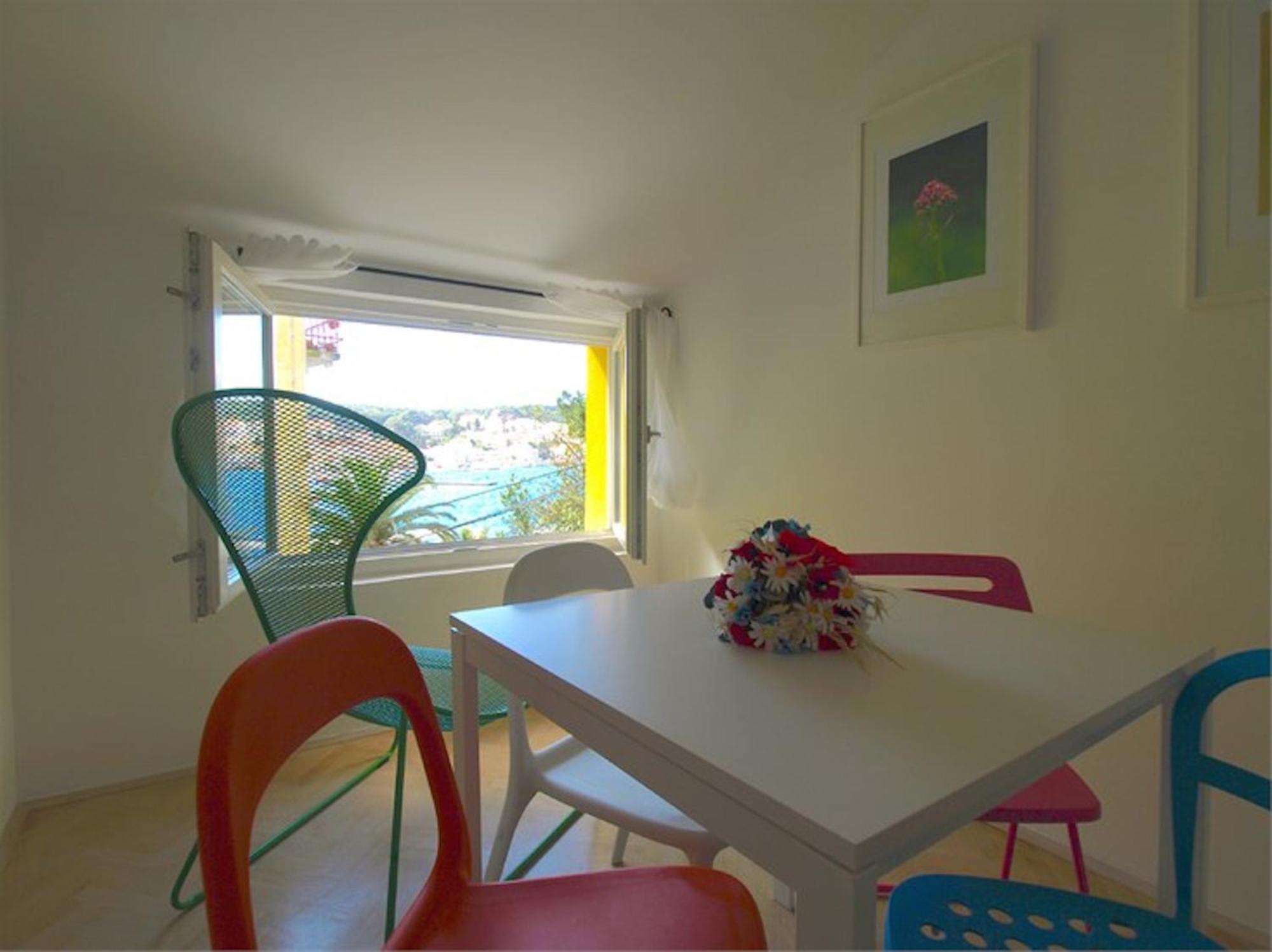 Apartments Mandarina Mali Lošinj Pokoj fotografie