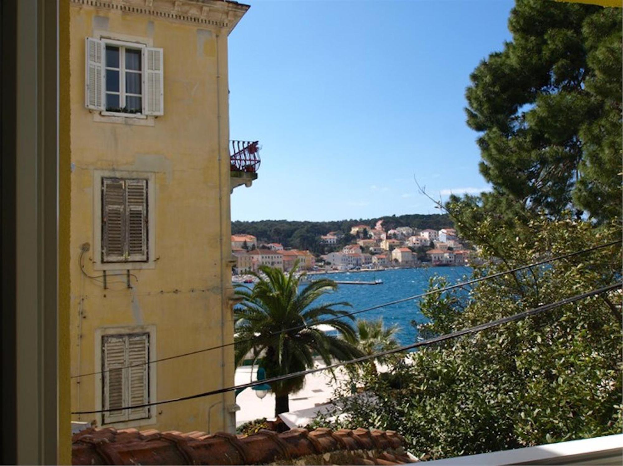 Apartments Mandarina Mali Lošinj Pokoj fotografie